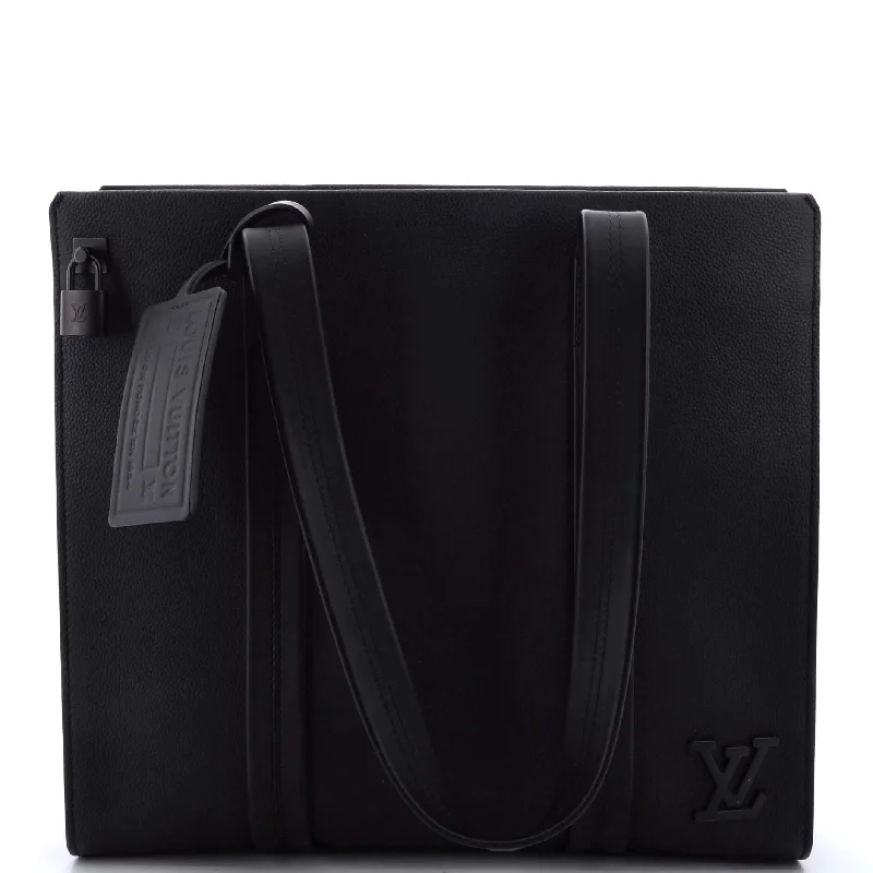 Aerogram Takeoff Tote Leather