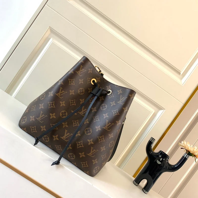 Louis Vuitton bags with a zippered interior pocket for better organizationBoldCollect - LOUIS VUITTON BAGS - 063