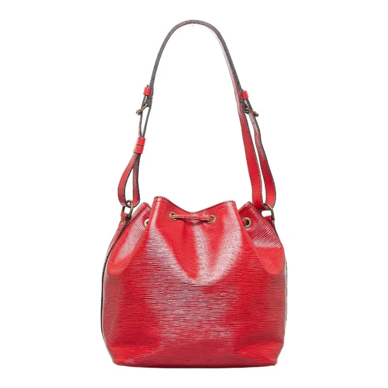 Ladies Louis Vuitton Petite Malle bags in a pastel color for a soft lookLOUIS VUITTON Epi Petite Noe Shoulder Bag M44107 Red Leather Women's