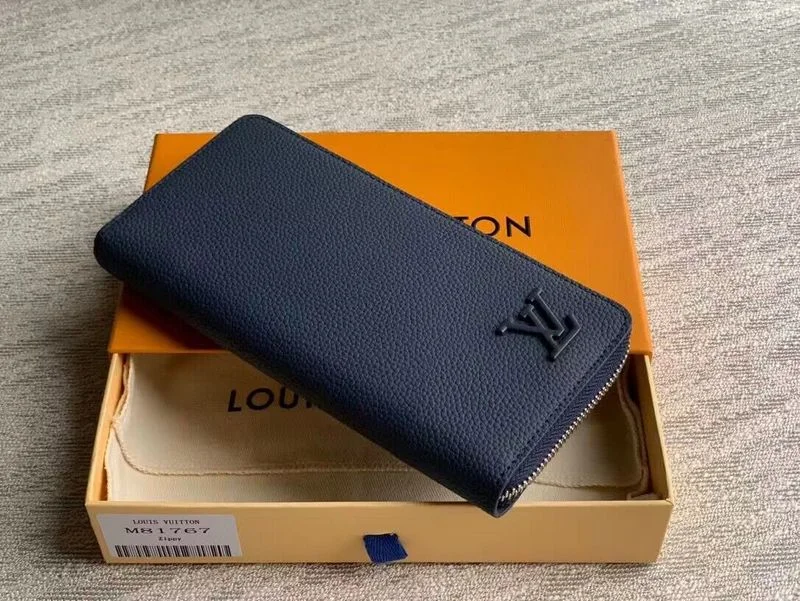 Louis Vuitton bags with a front - zip pocket for small items like keysBoldCollect - LOUIS VUITTON BAGS - 1341