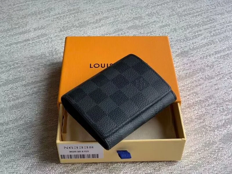 Louis Vuitton bags with a zippered interior pocket for better organizationBoldCollect - LOUIS VUITTON BAGS - 1388