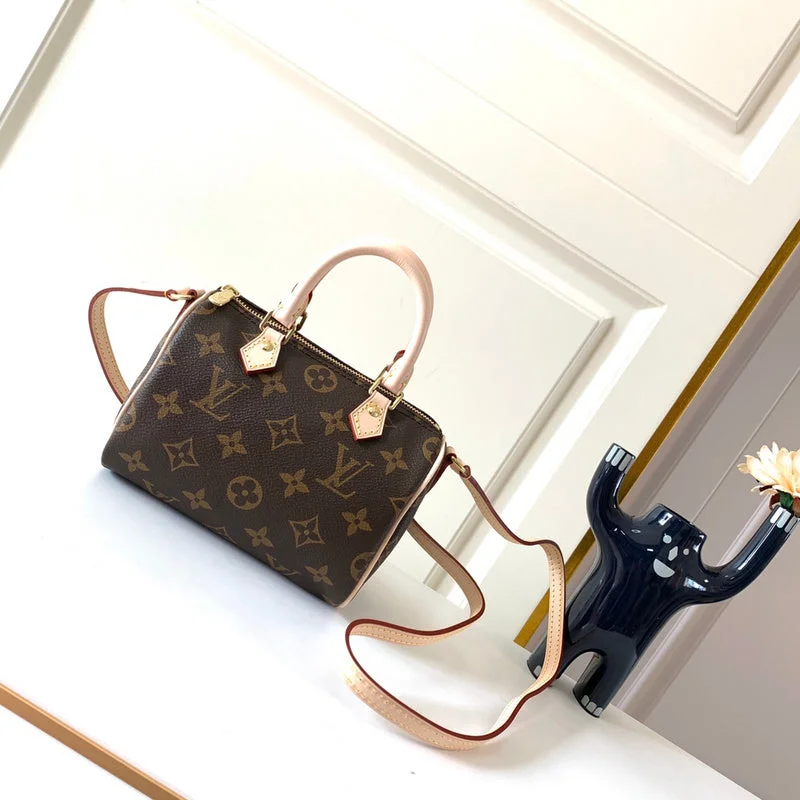 Louis Vuitton Capucines bags with smooth calfskin leather for luxuryBoldCollect - LOUIS VUITTON BAGS - 052