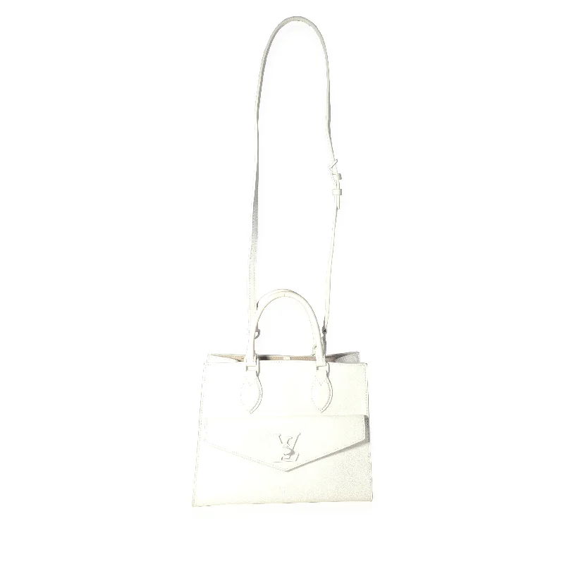 Louis Vuitton bags with a detachable mirror inside for on - the - go touch - upsLOUIS VUITTON White Leather Monochrome Lockme Tote PM