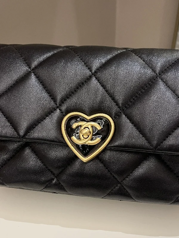 Chanel Lightweight Handbag for Daily ErrandsChanel 23S Heart Flap Bag Black Lambskin