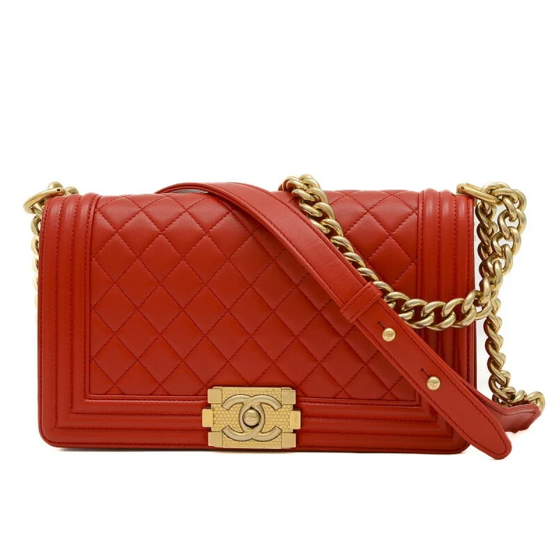 Chanel Black Handbag for Business MeetingsChanel Boy Chain Shoulder Bag Lambskin Red A67086