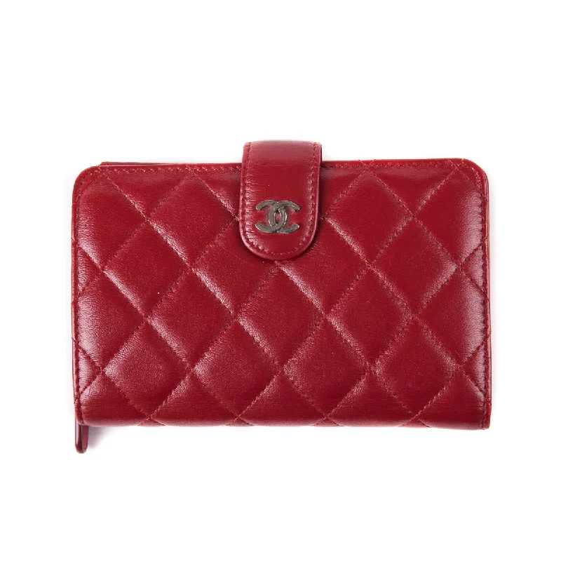 Chanel Handbag with Adjustable Strap for ComfortQuilted red lambskin leather wallet