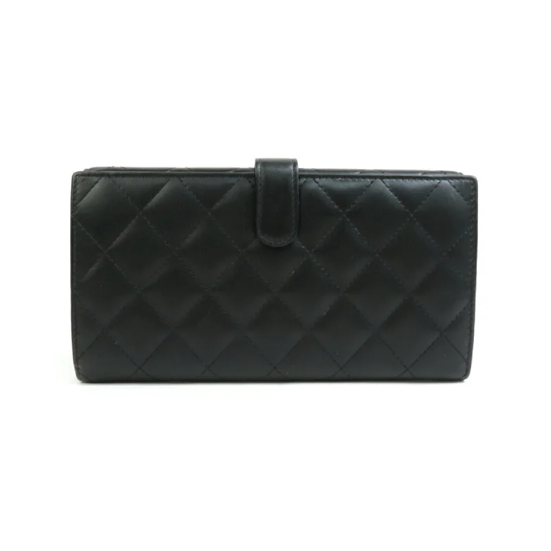 Chanel Quilted Leather Shoulder Bag for FashionistasCHANEL Cambon Wallet