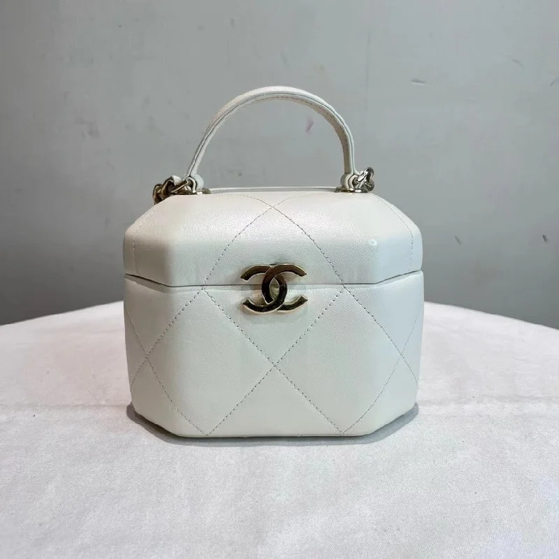 Chanel Chain Strap Handbag for Everyday UseChanel Box