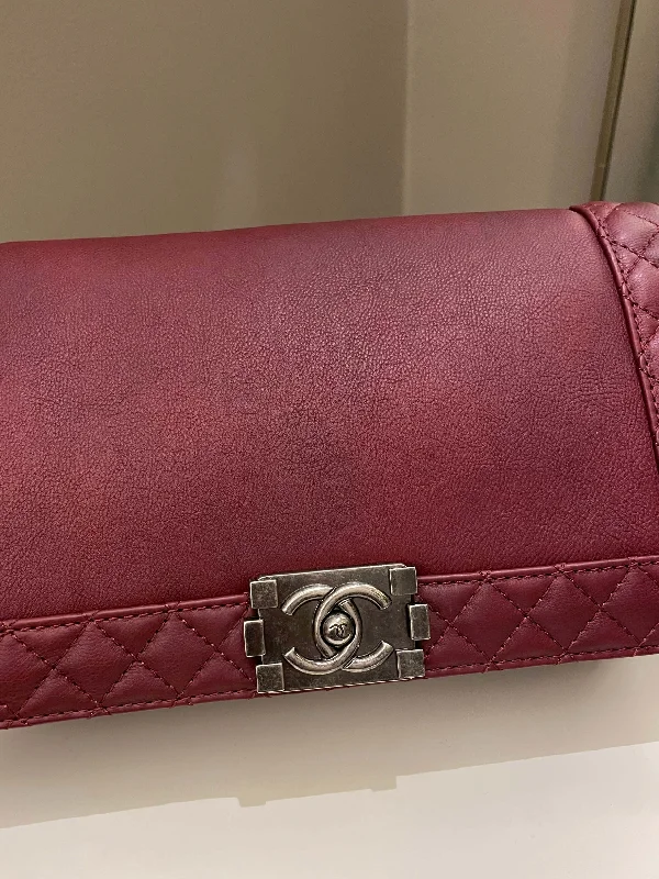 Chanel Lightweight Handbag for Daily ErrandsChanel Boy Reverso Burgundy Calfskin