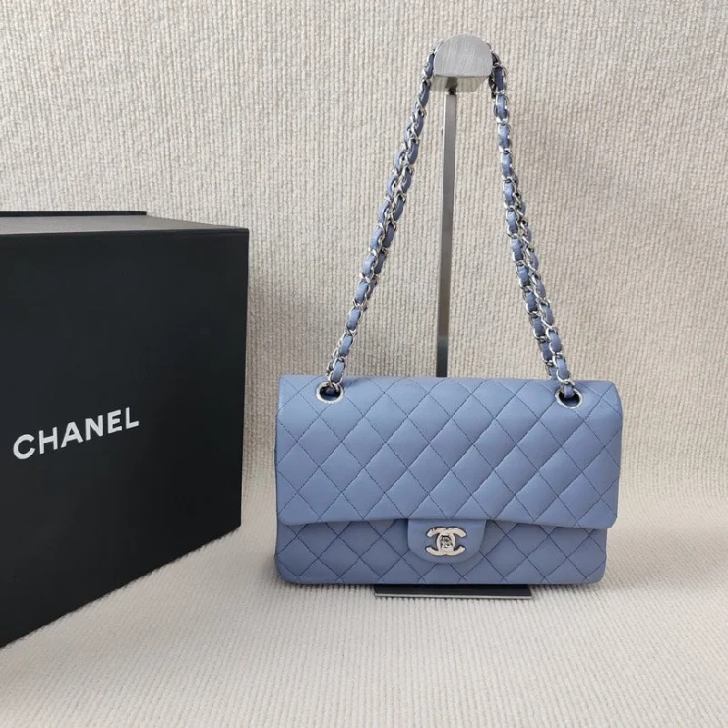 Chanel Handbag with Adjustable Strap for ComfortChanel CF Classic Flap Bag 4043017