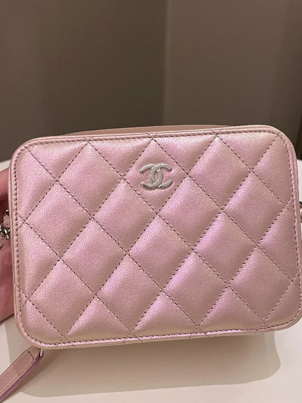 Chanel New Arrival Handbag with Gold HardwareChanel 21K Quilted Camera Sling Bag Iridescent Pink Calfskin