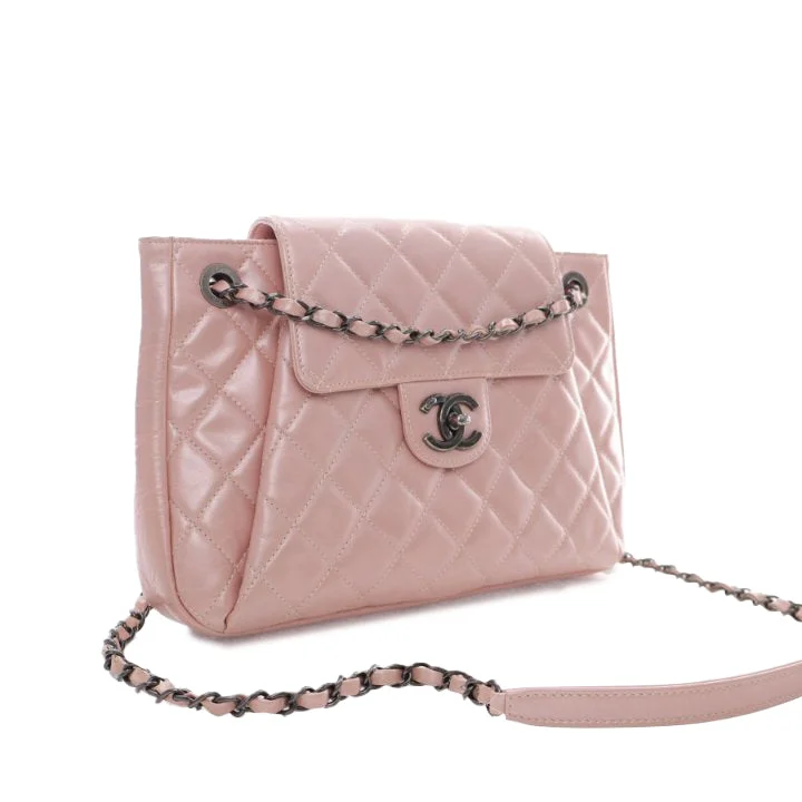 Chanel Colorful Handbag for Spring OutfitsCHANEL CC Glazed Calfskin Accordion Flap Crossbody Bag