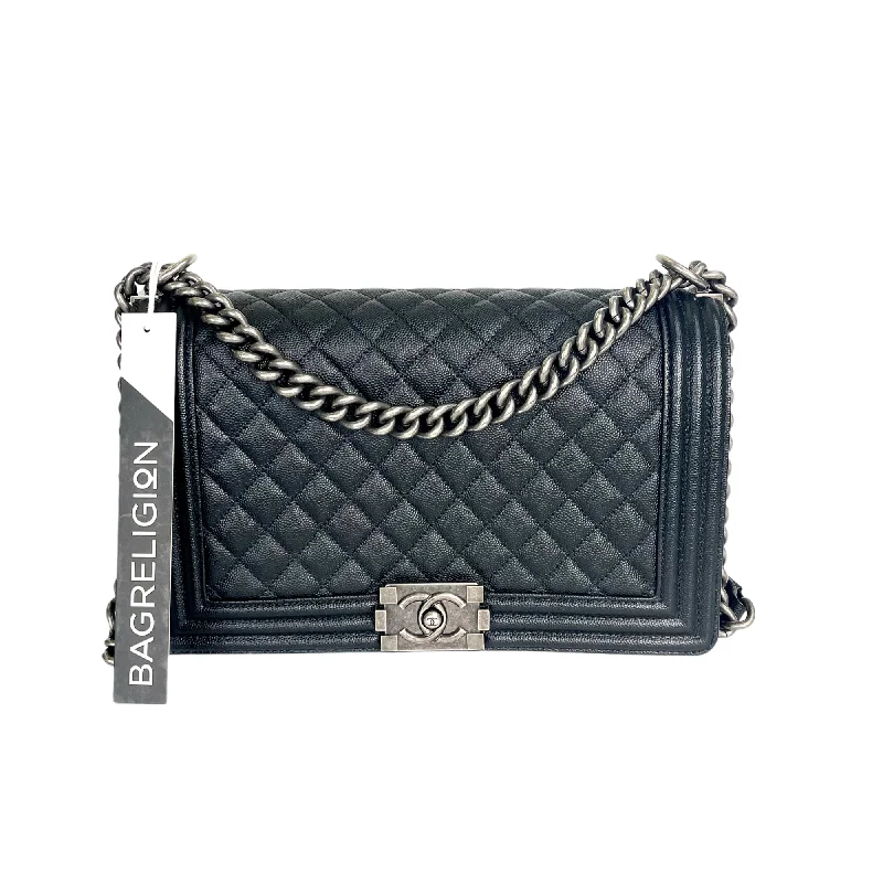 Chanel Classic Flap Bag for Evening PartyBoy New Medium Caviar Ruthenium Hardware Black