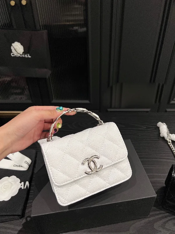 Chanel All - Match Handbag for Versatile StylingLuxury Bags Chanel  478