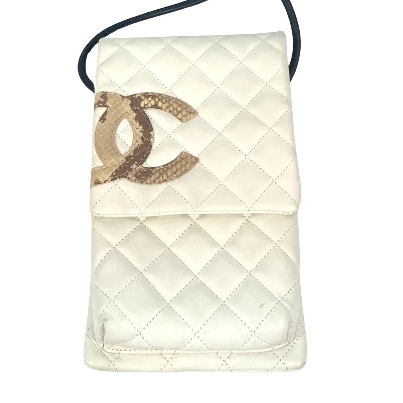 Chanel Lightweight Handbag for Daily ErrandsCHANEL Cambon line Shoulder Bag