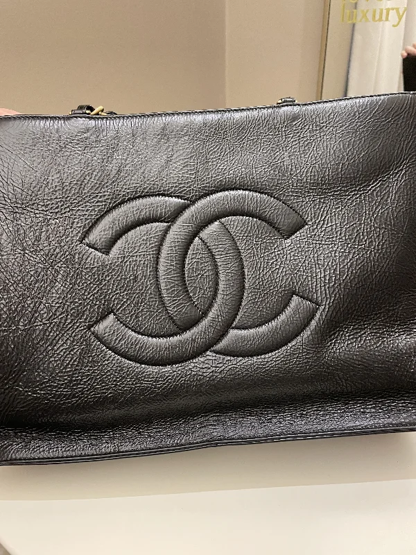 Chanel All - Match Handbag for Versatile StylingChanel Timeless CC Shoulder Tote Black Aged Calfskin