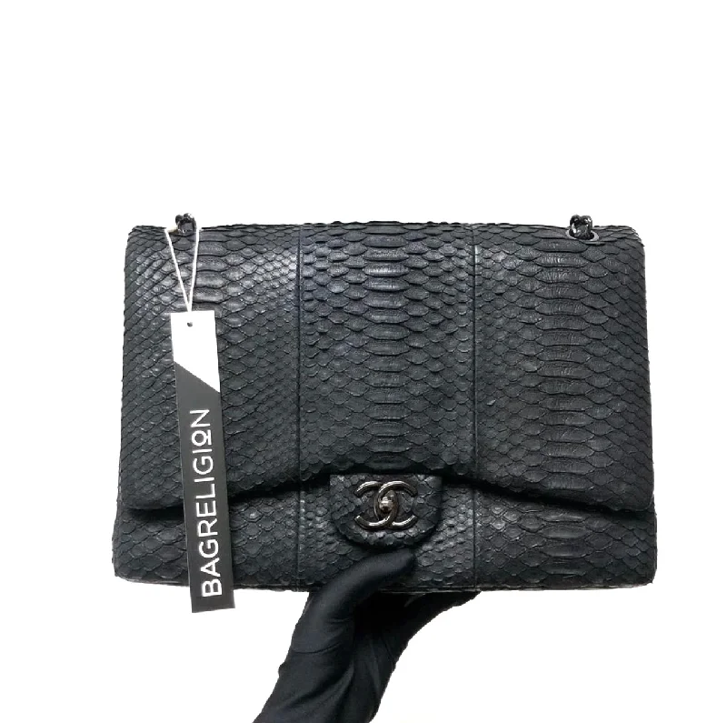 Chanel Small Crossbody Bag for TravelMaxi Double Flap Python Leather in Black RHW