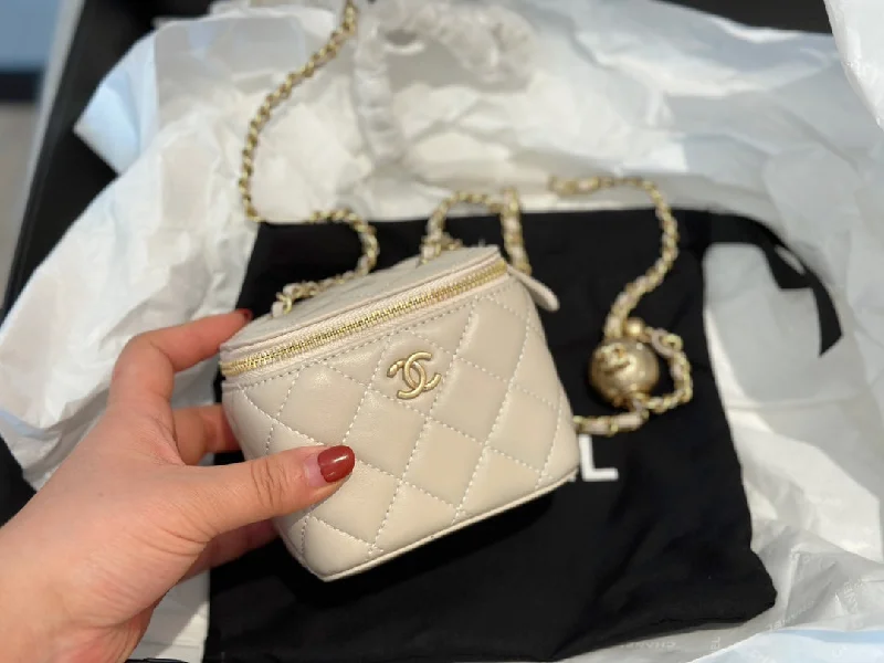 Chanel Small Crossbody Bag for TravelNew Arrival Bags Chanel  454