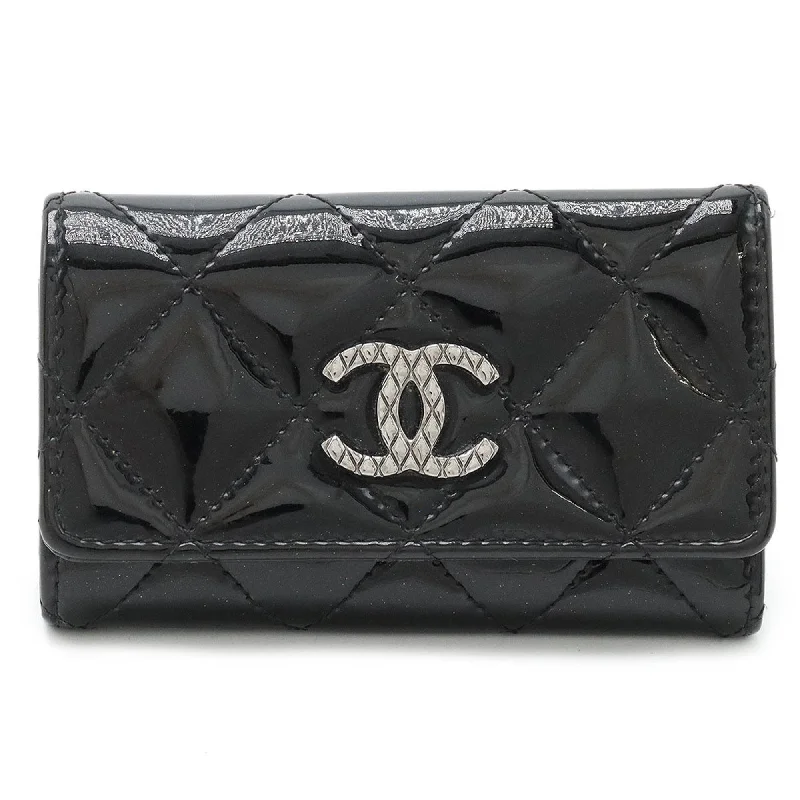 Chanel All - Match Handbag for Versatile StylingCHANEL Brilliant Coco Mark 6-ring Key Case Patent Leather Black A68948