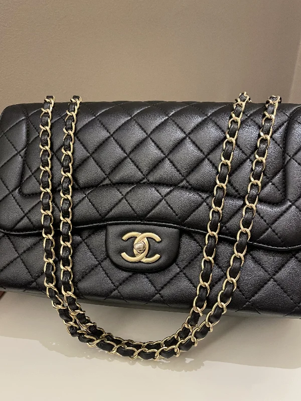 Chanel Lightweight Handbag for Daily ErrandsChanel Mademoiselle Single Flap Black Lambskin