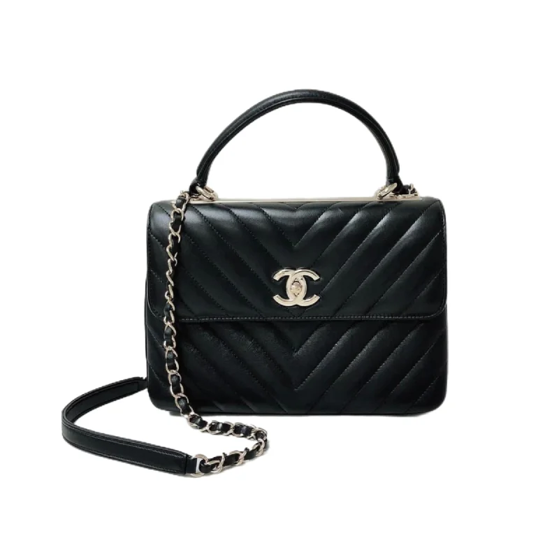 Chanel Quilted Leather Shoulder Bag for FashionistasSmall Trendy CC Lambskin Black