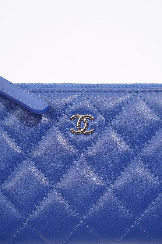 Chanel Quilted Leather Shoulder Bag for FashionistasChanel Purse CC Blue Lambskin Leather