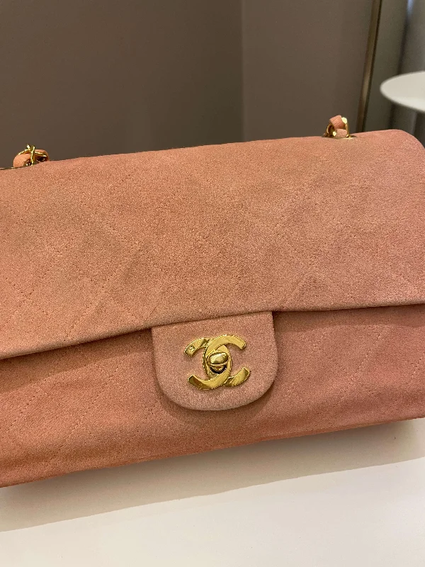 Chanel Handbag with Adjustable Strap for ComfortChanel Vintage Classic Quilted Medium Flap Nude pink Suede